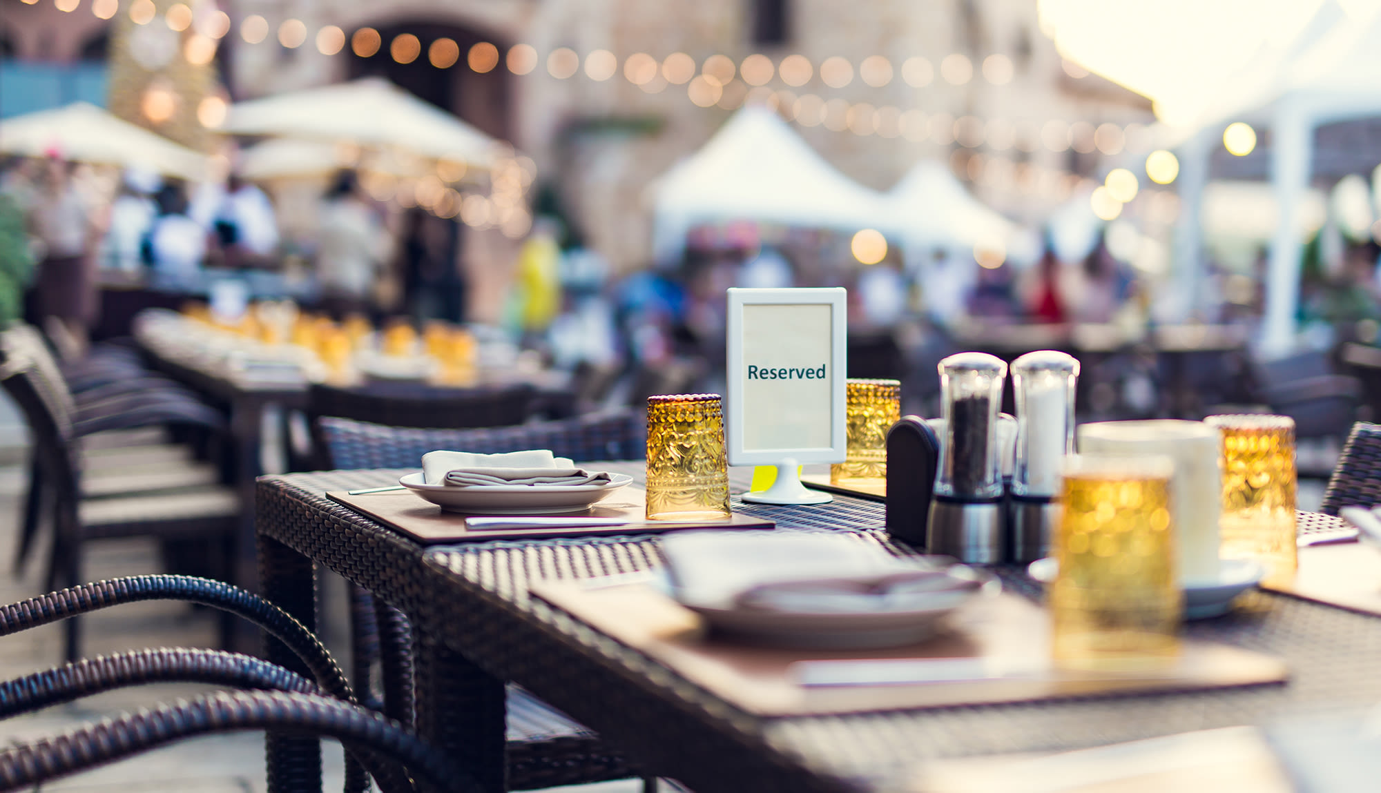 a restaurant with outdoor seating