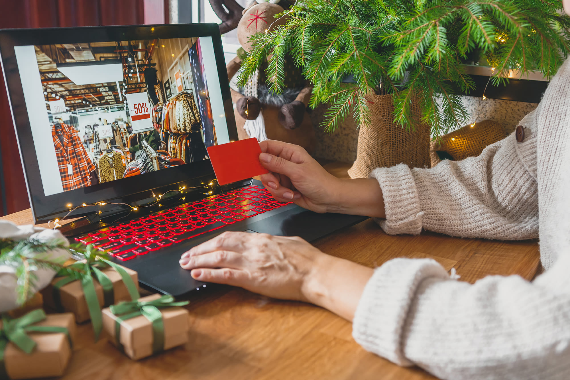 safe online shopping for the holidays