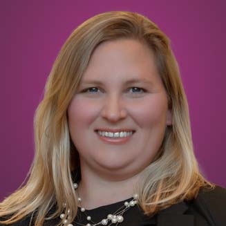 Beth Kmiec headshot